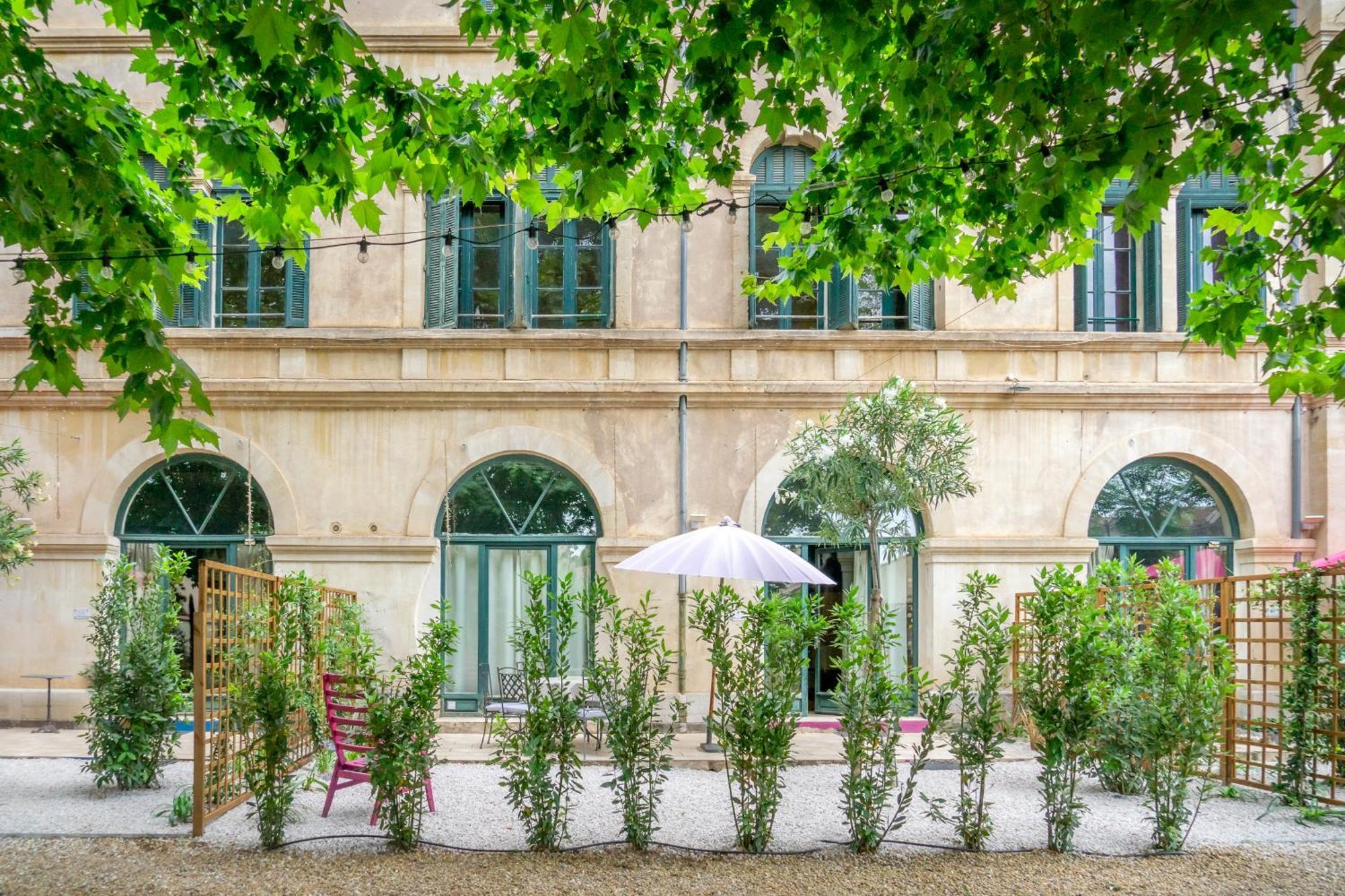 Couvent Des Ursulines: Historic Pezenas Retreat for Families and Groups Villa Room photo